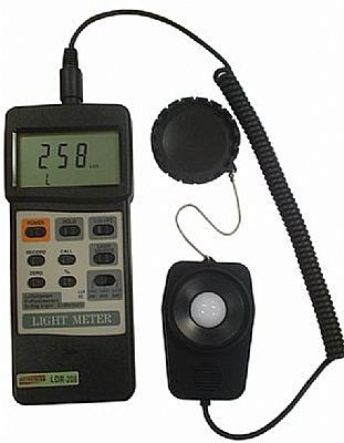 942